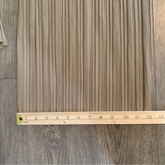 Wide leg Pleated Free Flowing Elastic Pull String Women Small Tan Pull On Pant. - Picture 11 of 13